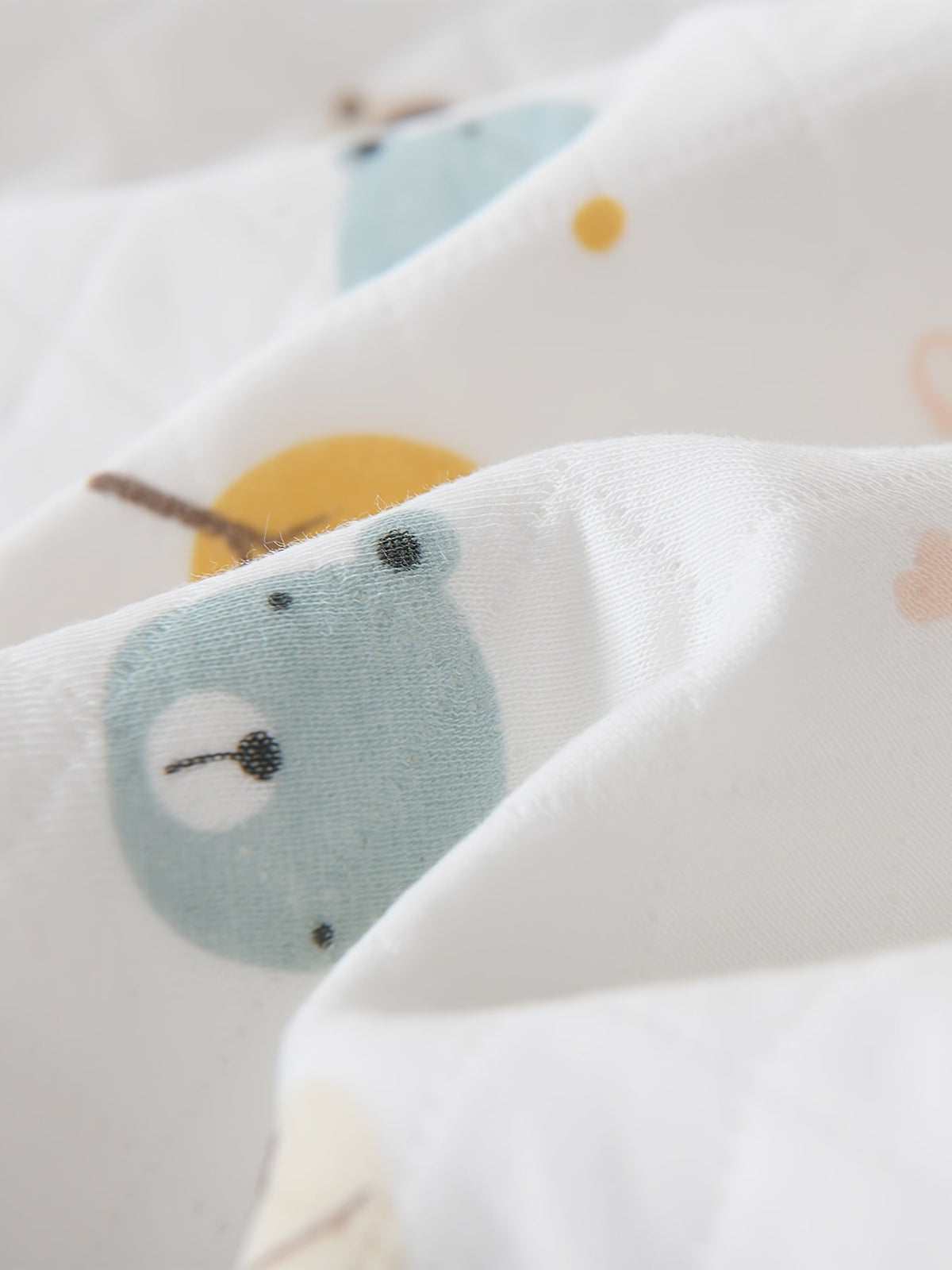 Pink Baby Clothing Set Featuring 26 Pieces of Bear Print Outfits, Bibs and Receiving Blankets