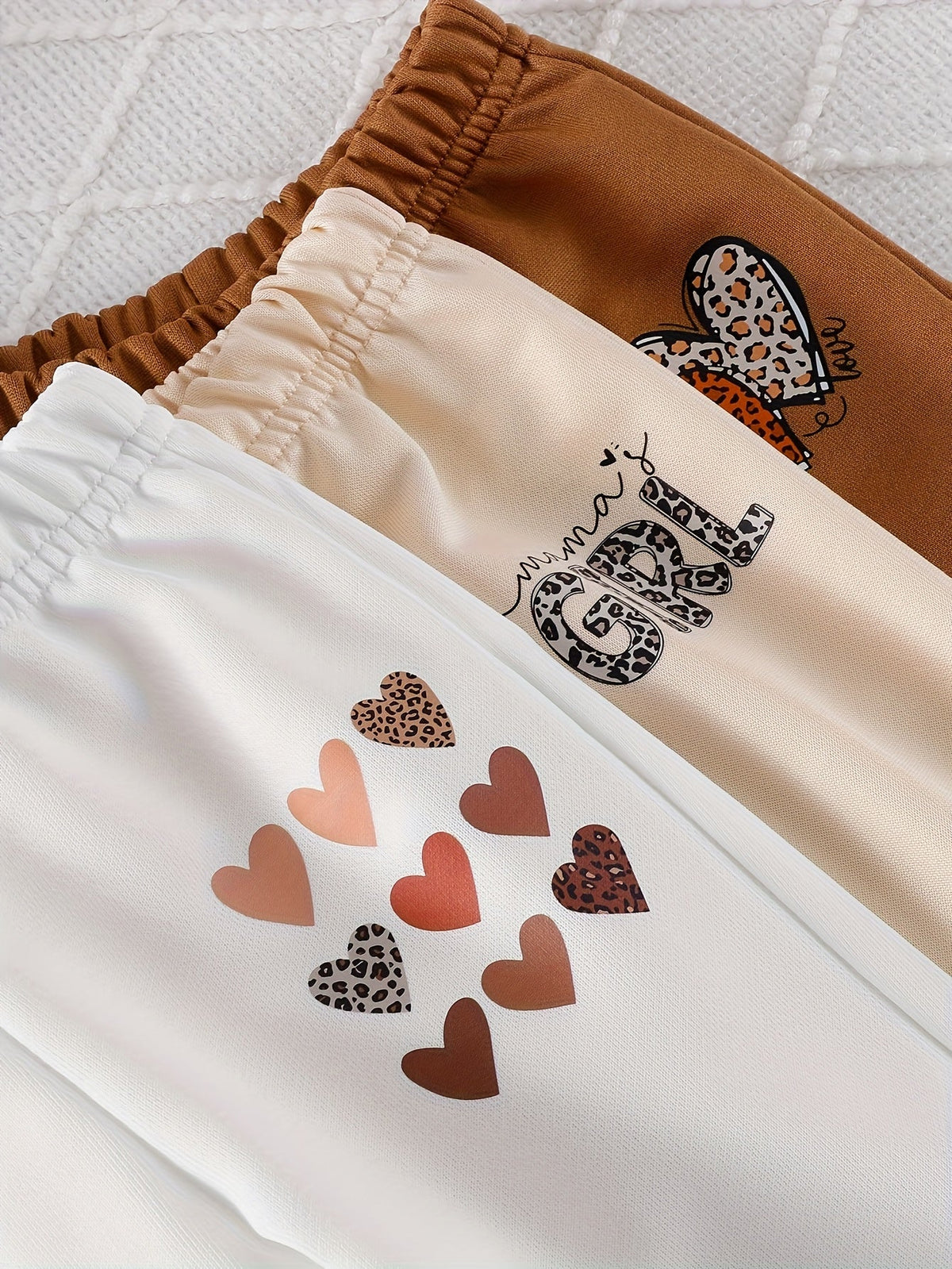 Girls' Sweatshirt and Jogger Sets with Heart and Leopard Prints in a Six-Piece Pack for Everyday Outfits
