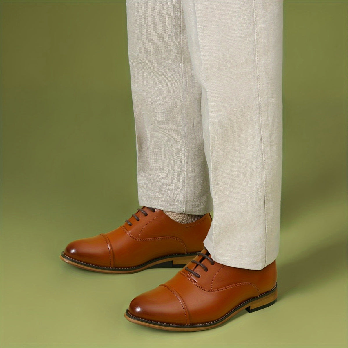 Boys' Cap Toe Oxford Shoes with Smooth Synthetic Leather Uppers and Low Heels for Formal Outfits